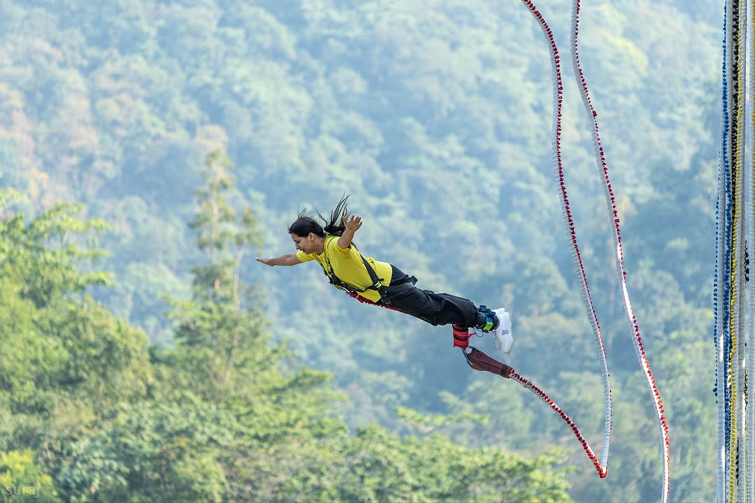 117 Meter Bungee Jumping in Shivpuri