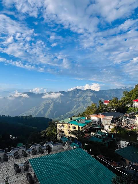 Doon Valley Weekend Journey: Dehradun City Tour & Himalayan Foothills